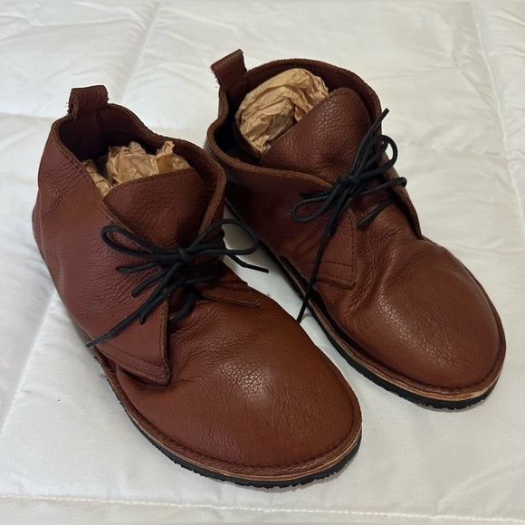 Vibram Other - Mens Vibram SoftStar HawthorneChukka size 11 foldable lightweight shoes Like New